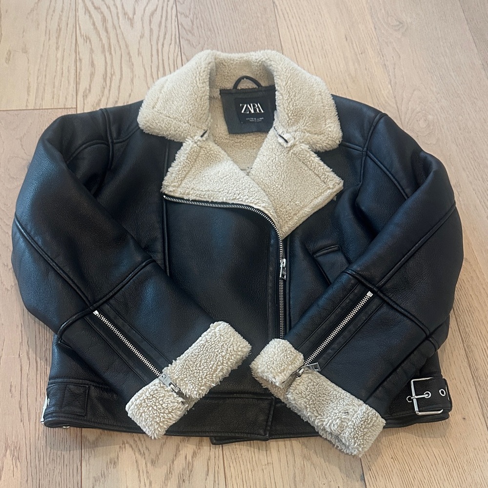 Zara Black Faux Leather Aviator Jacket with Sherpa Trim - Fits like adult XS